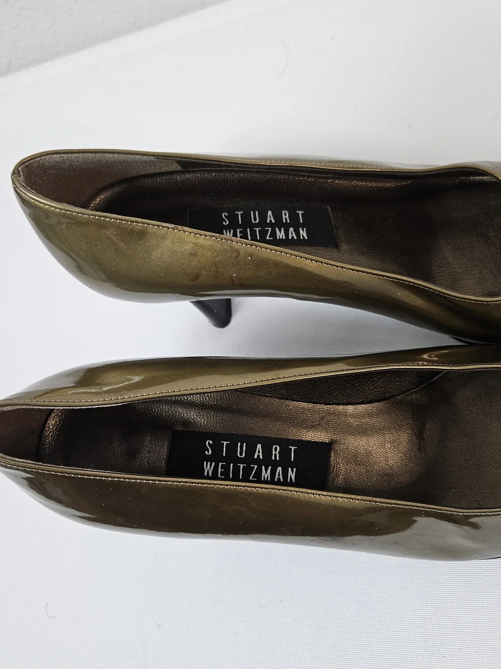 Vintage Stuart Weitzman gold patent leather square-toed pumps Size 8